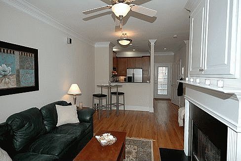 Living/Dining Area