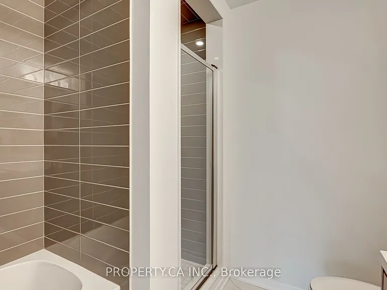 80 Honeycrisp Cres #Townhouse 377 — Photo 29