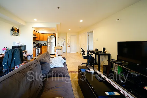 Rented by Sterling Realty Solution Inc | media 15