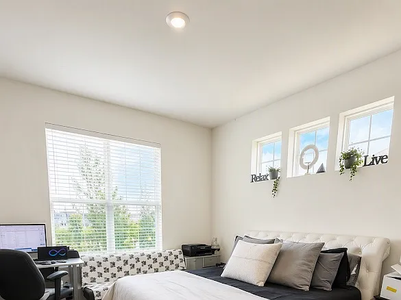 1252 Hawk Hollow Dr — Photo 5