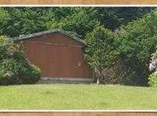 17 Sunset St, New London, CT 06320