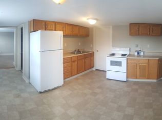 6 Crescent St #3, Pittsfield, NH 03263