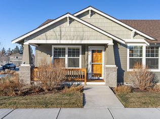 2986 NE Rainier Dr, Bend, OR 97701