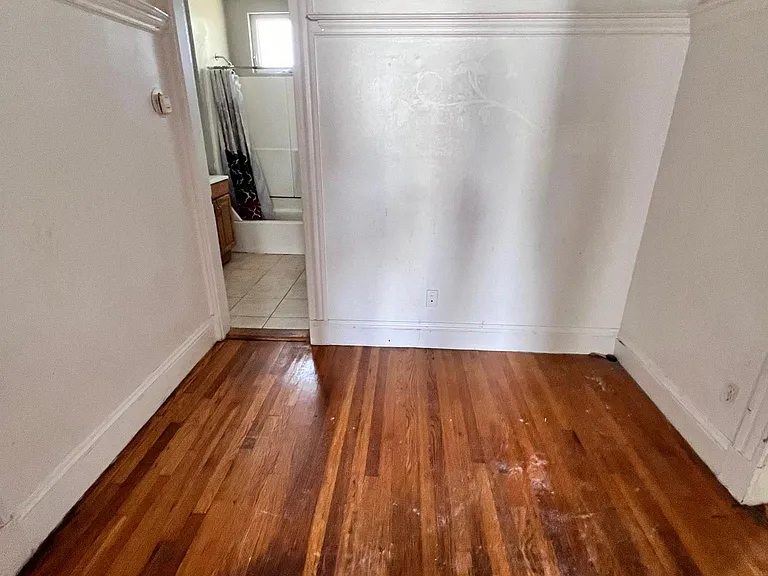 15 Nichols St #2 — Photo 11