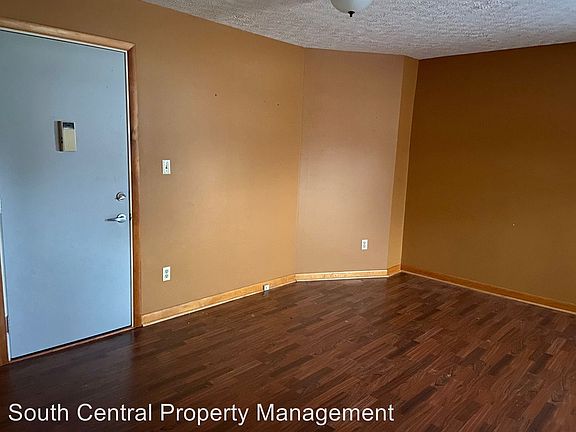 2nd image of 112 S College St APT 4