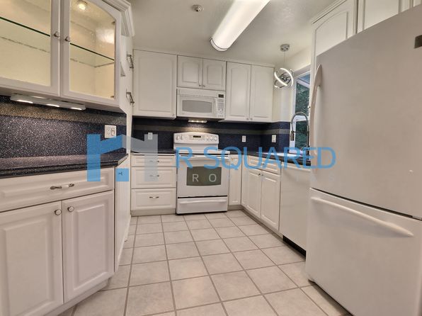 8653 Avondale Rd NE APT B204
