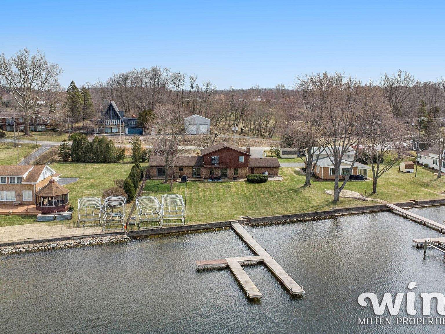 5070 N Watervliet Rd, Watervliet, MI 49098 MLS 22009538 Zillow