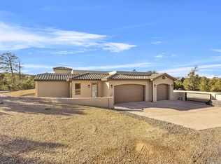 19 Coyote Canyon Trl, Tijeras, NM 87059