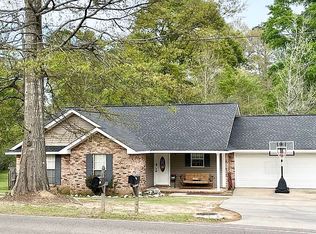 392 Leeville Rd, Petal, MS 39465