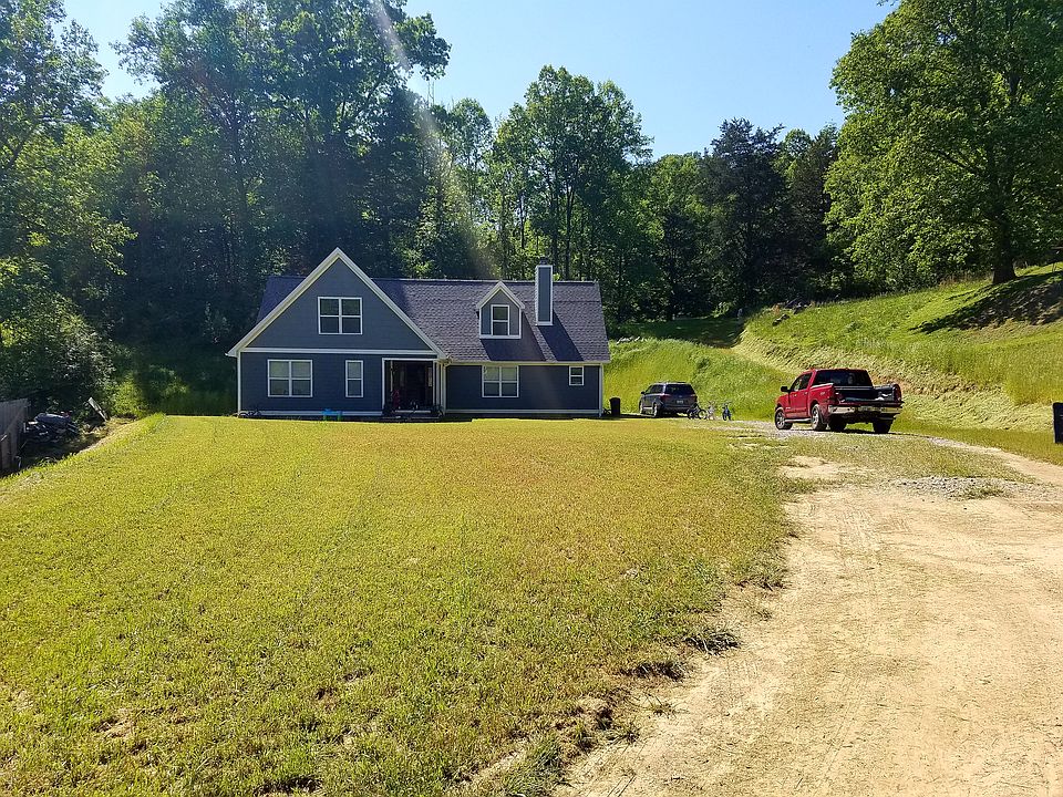 1st image of 176 Green Meadow Ln