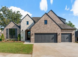 1606 Pinecrest Dr, Claremore, OK 74017