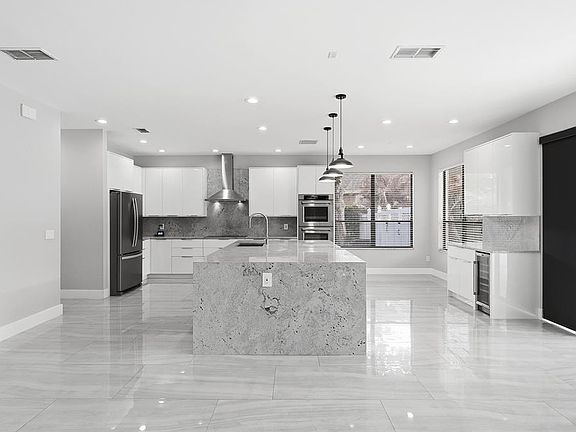 3rd image of 3335 Red Ash Cir