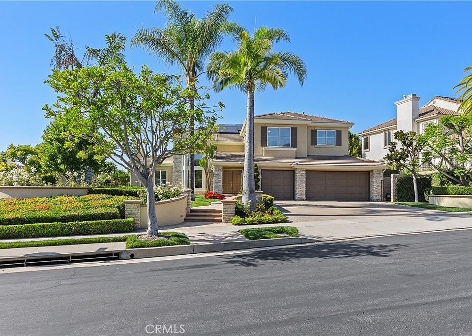 1st image of 32121 Calle Los Elegantes