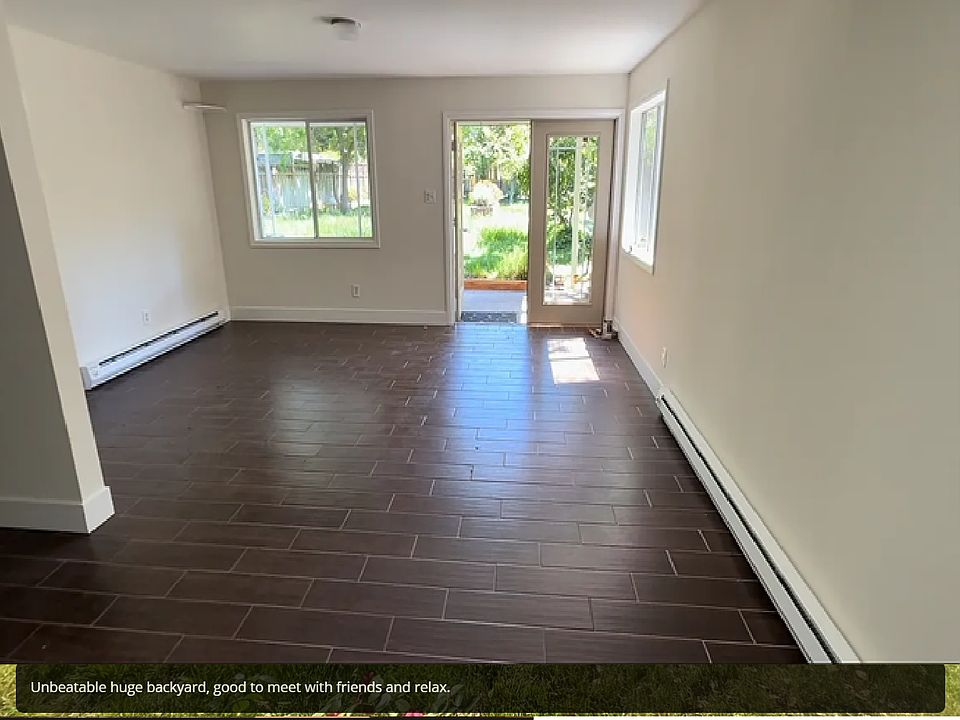Living Room and Dinning Area