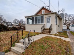 205 W Cooke Ave, Glenolden, PA 19036