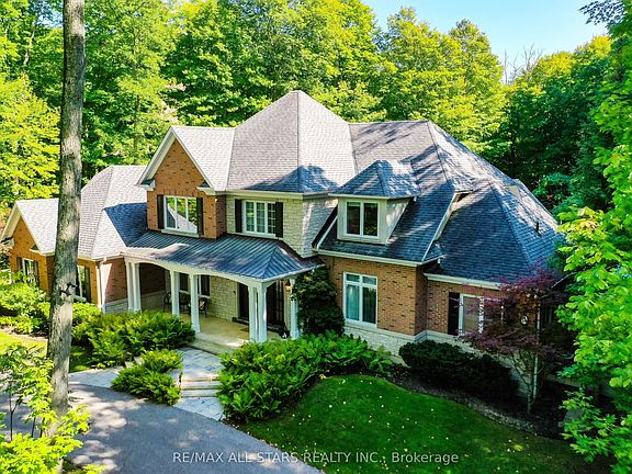4th image of 3 Bridgewater Dr