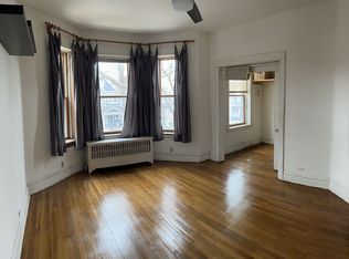 1839 W Berenice Ave #2, Chicago, IL 60613