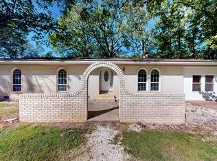 250 Mission Dr, Malvern, AR 72104