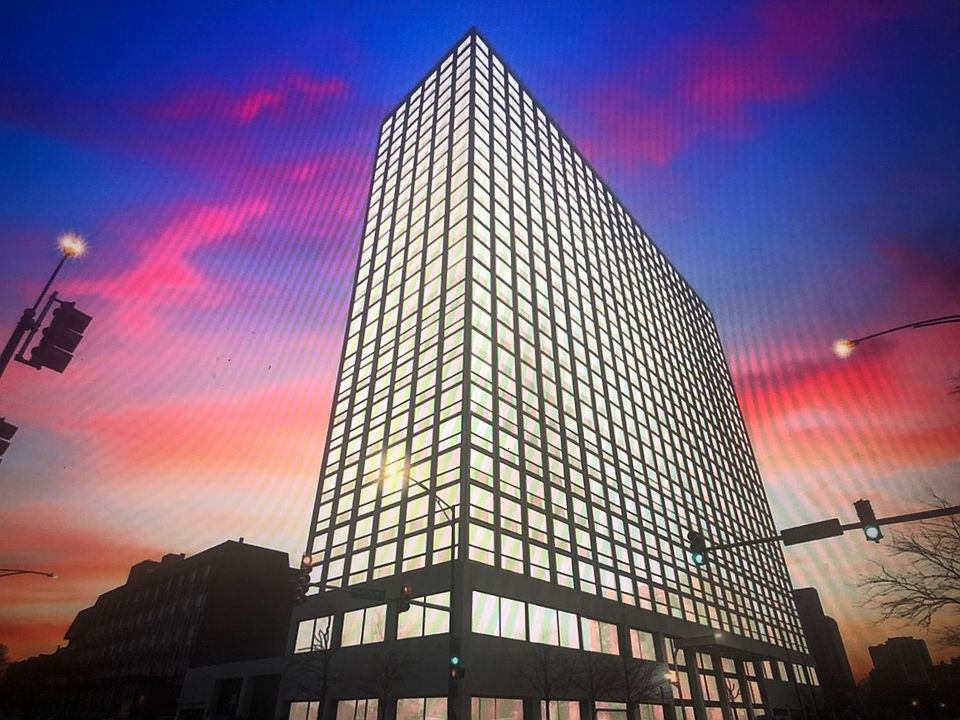 1st image of 4343 N Clarendon Ave APT 401