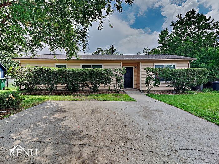 1st image of 9314 Meraldo Dr