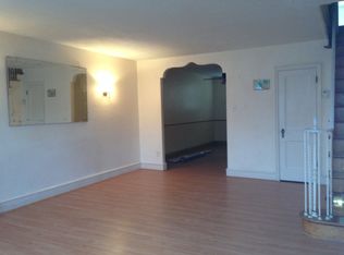 72XX Jackson St, Philadelphia, PA 19135