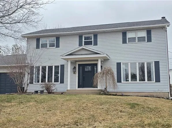 6 Braden St, Riverview, NB E1B 4Y8