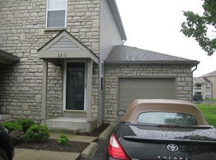 2211 Teardrop Ave, Columbus, OH 43235