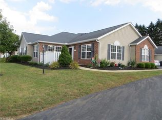 134 Woodbury Glen St CONDO 134, Hartville, OH 44632