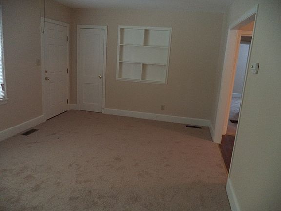 4th image of 97 Otis St