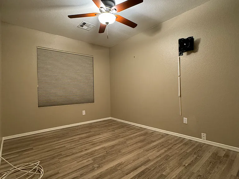 7443 W Via Del Sol Dr — Photo 26