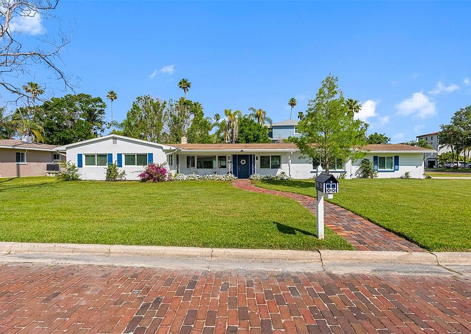 1794 Santa Barbara Dr, Dunedin, FL 34698 | MLS #TB8501608 | Zillow
