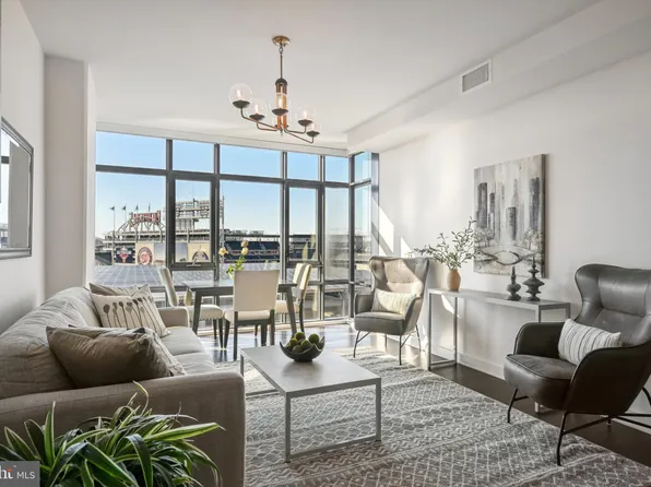70 N St SE Unit 813, Washington, DC 20003
