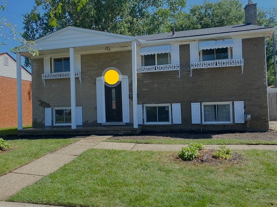 1st image of 31158 Shawn Dr