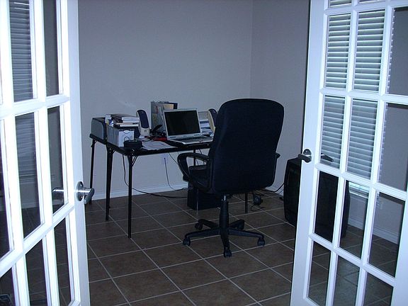 Bedroom, Den or Office