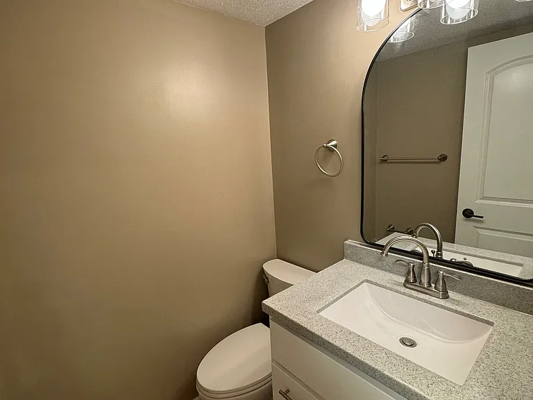 6965 Carriage Hill Dr #103 — Photo 11