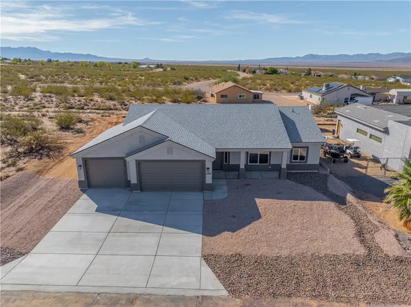 7152 E East Stetson Drive Ave, Kingman, AZ 86401