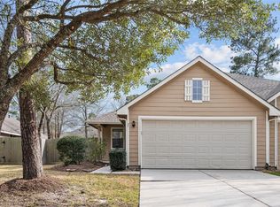 27 Darlinghurst Dr, Conroe, TX 77384