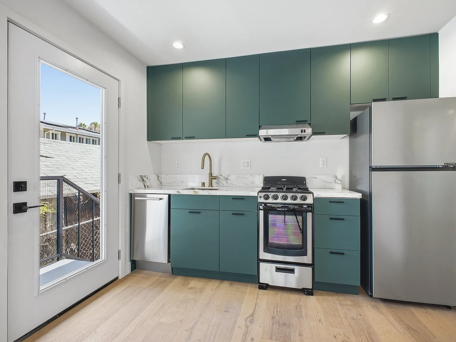 1 bed, $2,795 — Photo 2