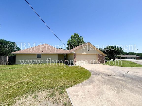 4th image of 103 Oak Creek Ct