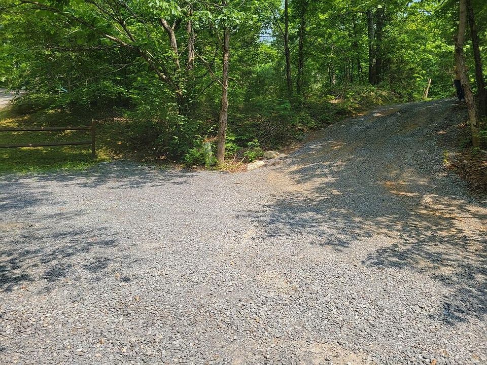2nd image of LOT 131 Ravens Ford Way