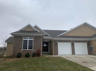 1111 N Fox Ridge Links Dr, Vincennes, IN 47591