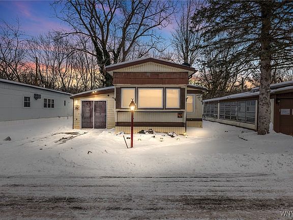 2nd image of 84 Carefree Ln