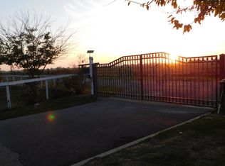 2370 N Cemetery Ave, Stevinson, CA 95374