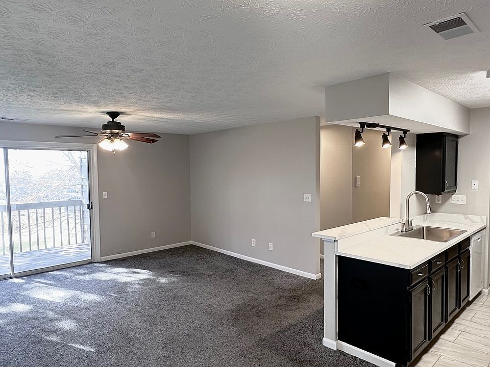 1st image of 8919 Eagleview Dr APT 6