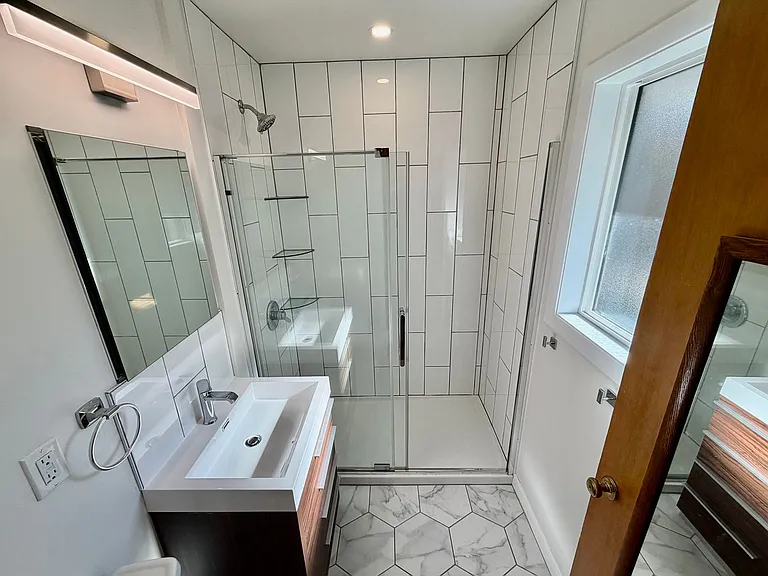 1712 SE 104th Ave — Photo 22