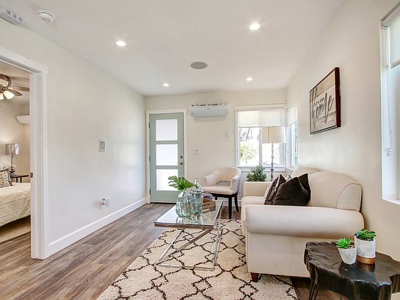 5th image of 1787 N Hollywood Way #3246355
