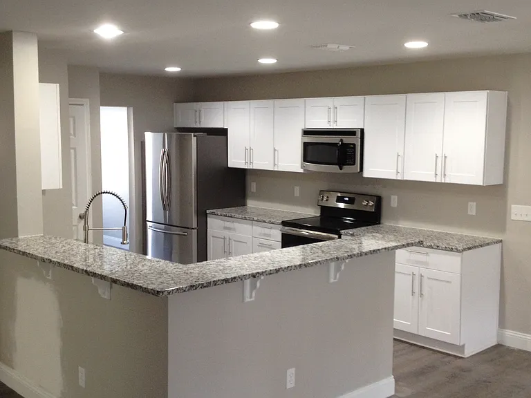 8180 Dunbarton Ct #8180 — Photo 4