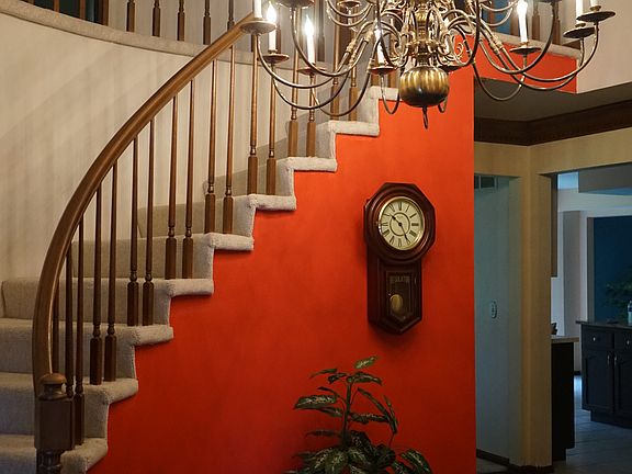 Two story foyer entrance