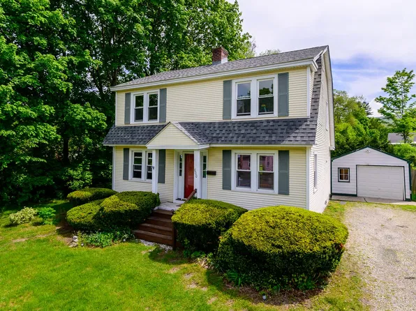 800 Simonds Rd, Williamstown, MA 01267