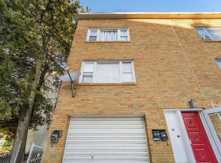 140 Zabriskie St #3, Jersey City, NJ 07307